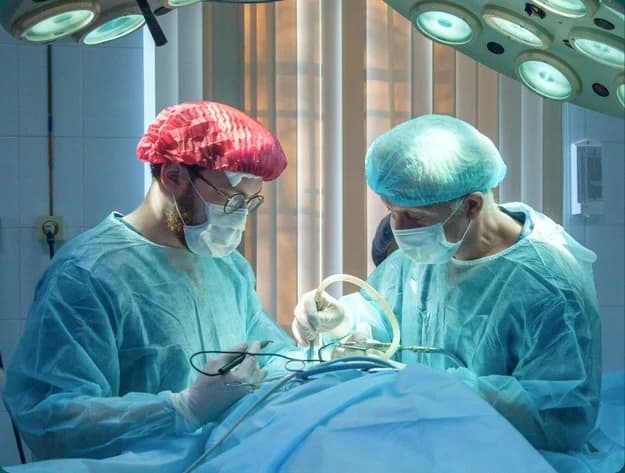 Surgery_Partner